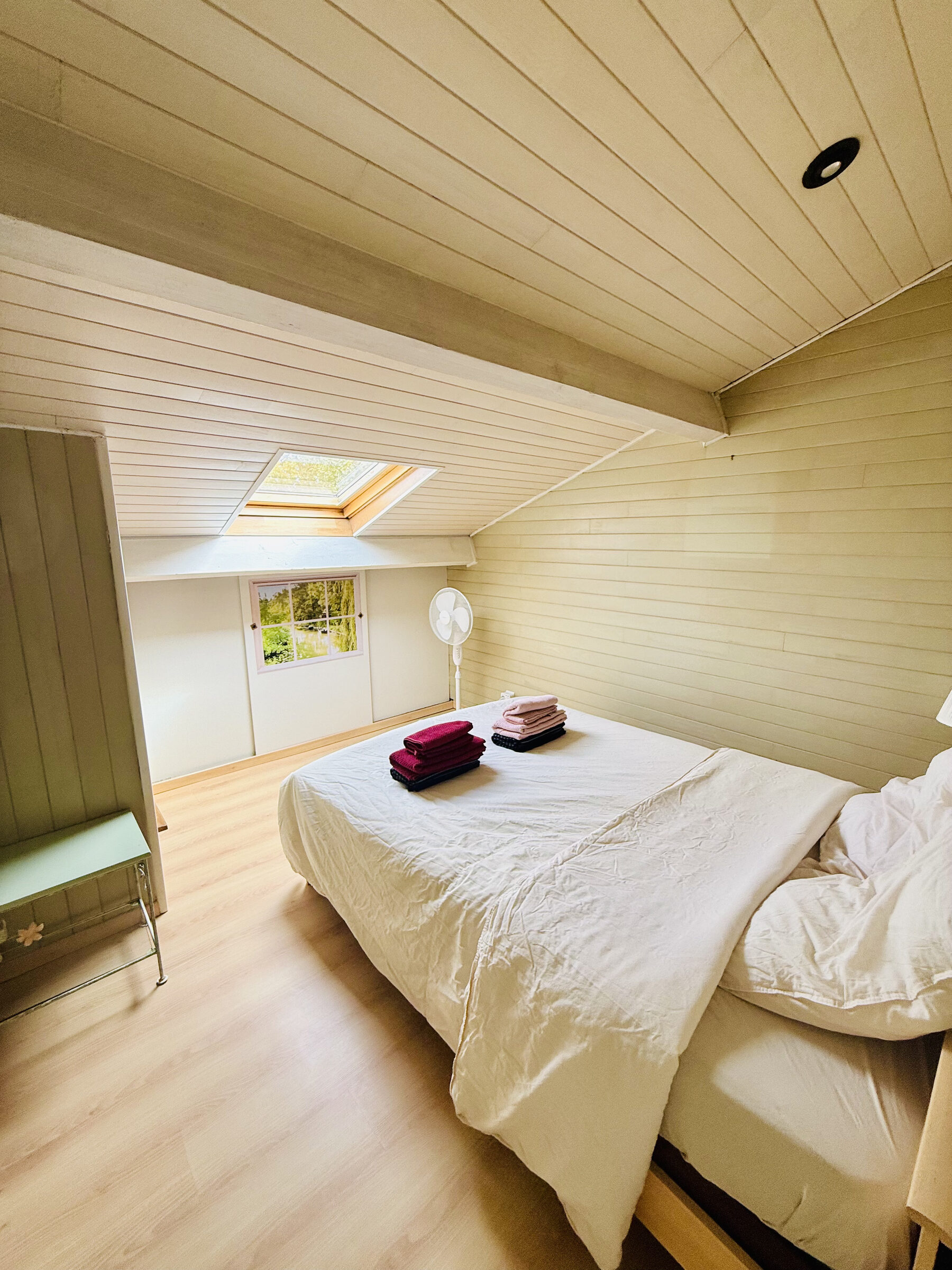Une chambre sous les combles